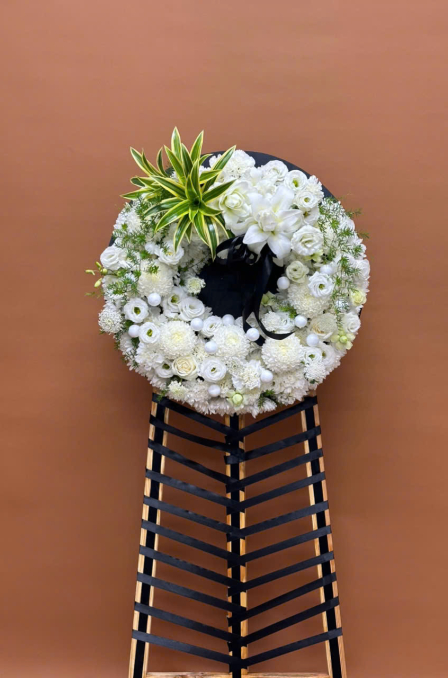 Mẫu hoa chia buồn 9